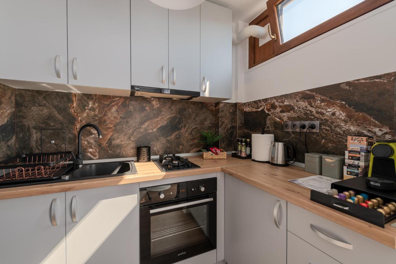 Moon Apartments Cluj-Napoca Eksteriør billede